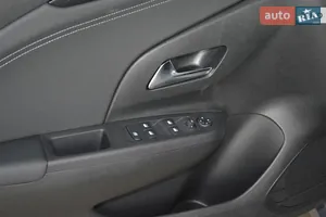 Электрические стеклоподъемники передних и задних дверей